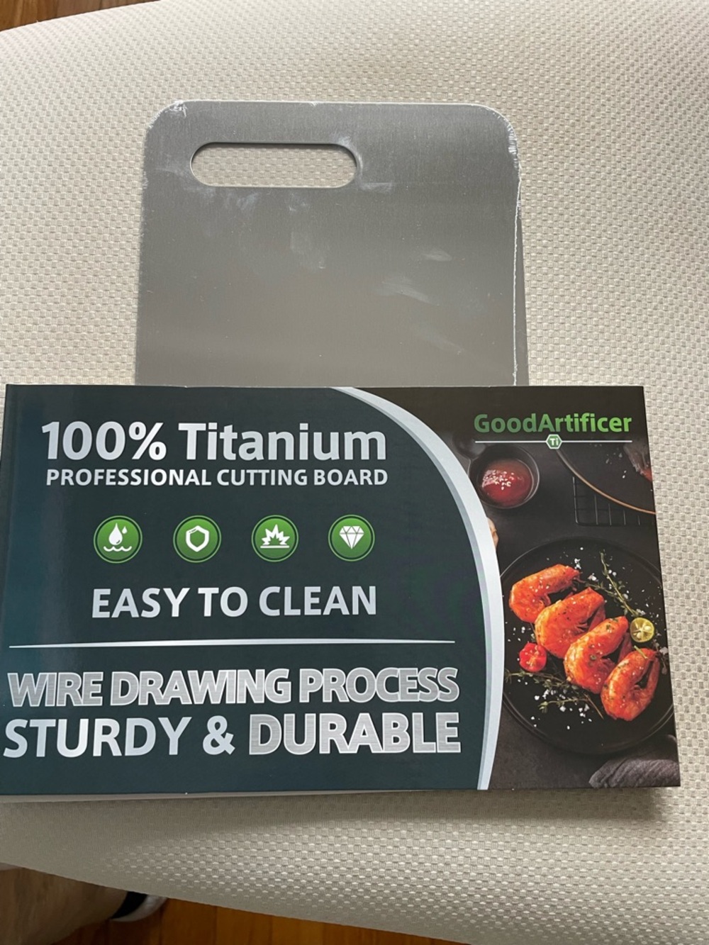 GoodArtificer 100% Titanium Professional Cutting Board - Silver